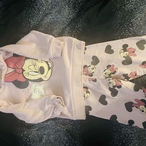 Minnie Mouse girls sweat suit 18 months